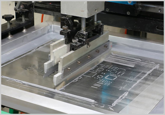 SMT鋼網(wǎng)在PCBA加工中的作用.jpg SMT鋼網(wǎng)在PCBA加工中的作用.jpg